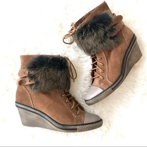 JIPI JAPA Brown Suede Wedge Booties